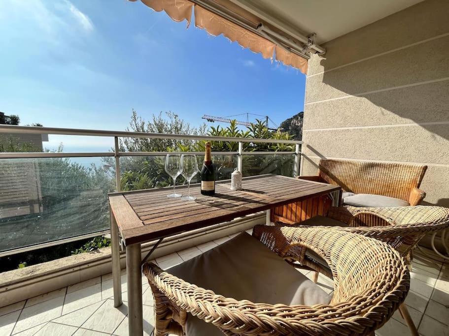 Ferienwohnung Les Jardins De Monaco Vue Mer Et Piscine Saint-Antoine  Exterior foto